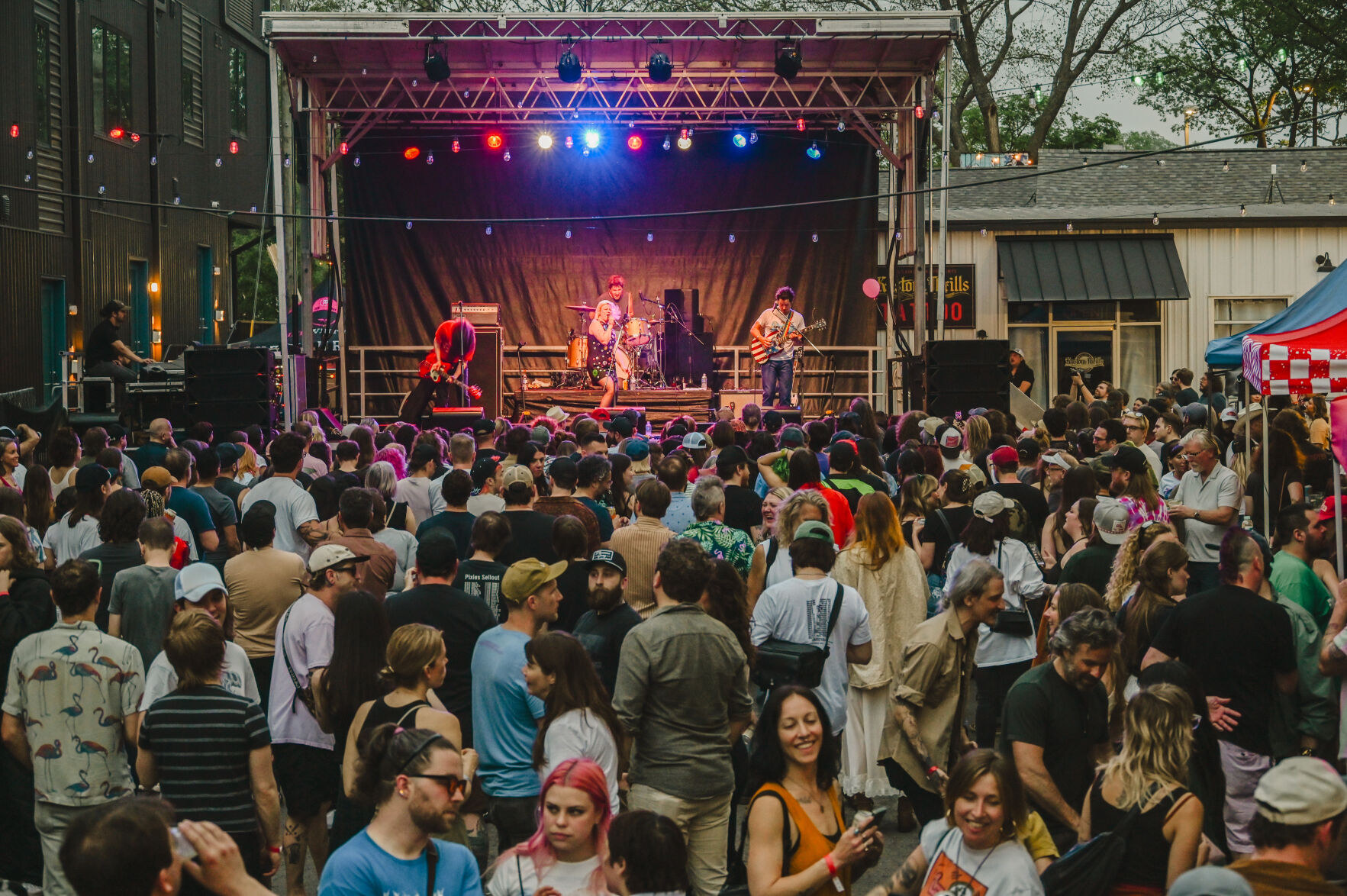 4.19.2025.Dukes10thAnni-1546.jpg